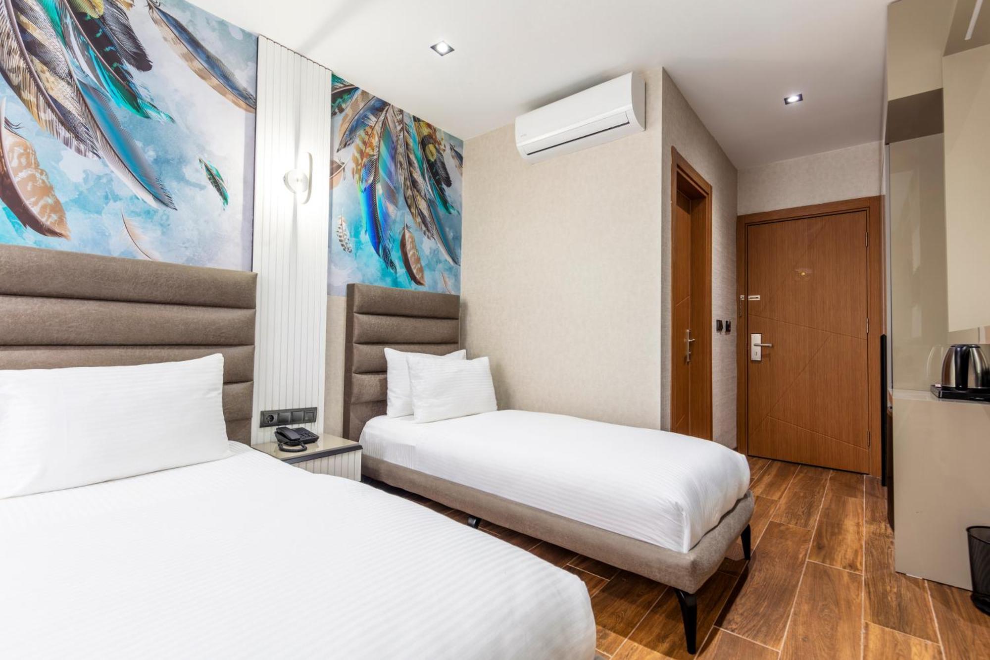 Dem Premium Hotel - Round Trip Airport Service - Istanbul International Airport Arnavutkoy Екстер'єр фото