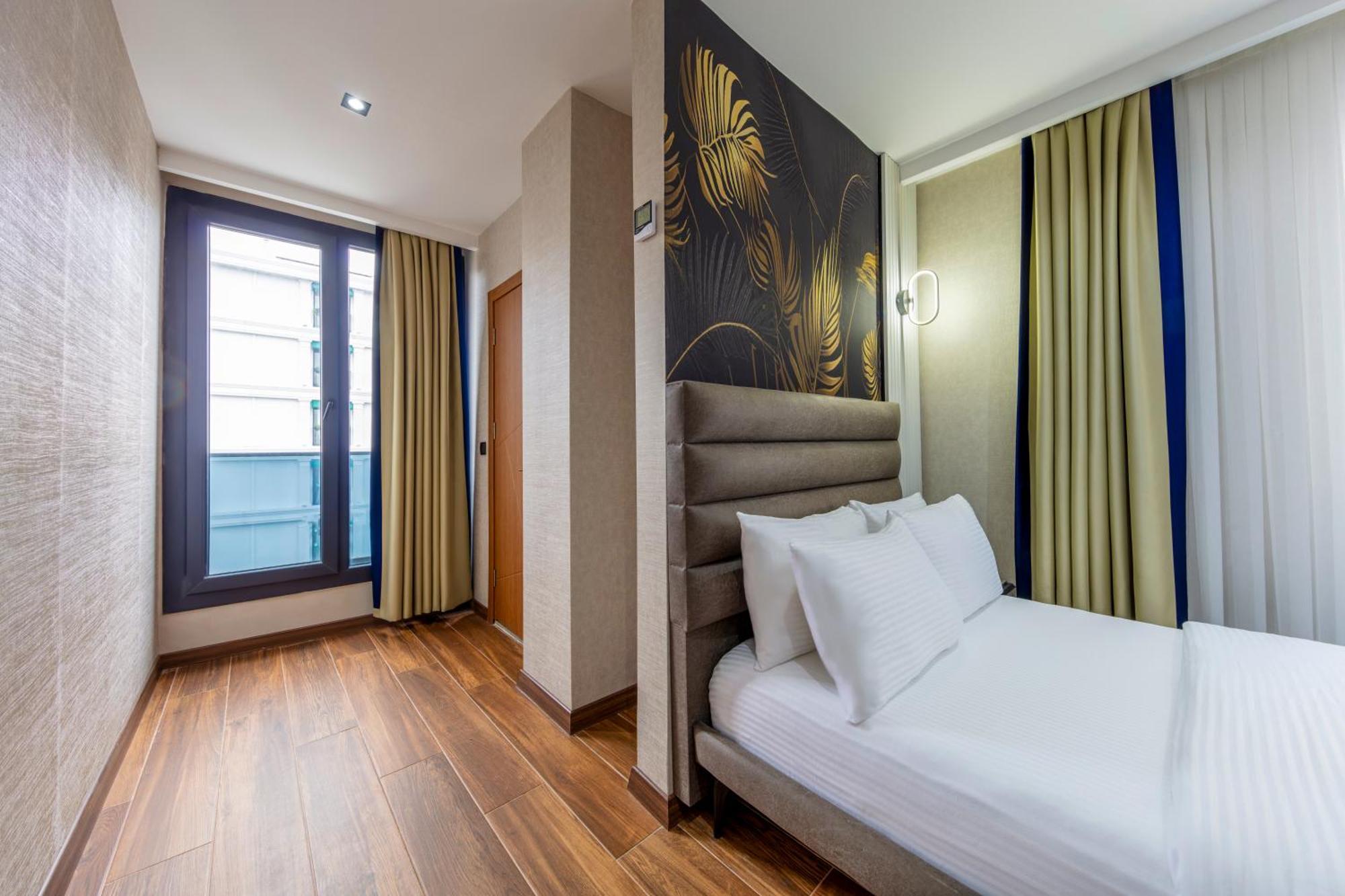 Dem Premium Hotel - Round Trip Airport Service - Istanbul International Airport Arnavutkoy Екстер'єр фото