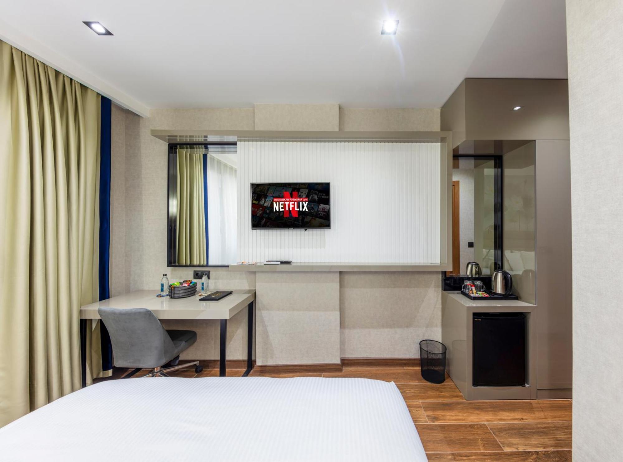 Dem Premium Hotel - Round Trip Airport Service - Istanbul International Airport Arnavutkoy Екстер'єр фото