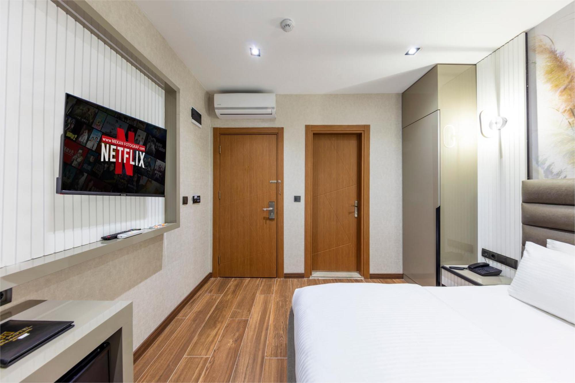 Dem Premium Hotel - Round Trip Airport Service - Istanbul International Airport Arnavutkoy Екстер'єр фото