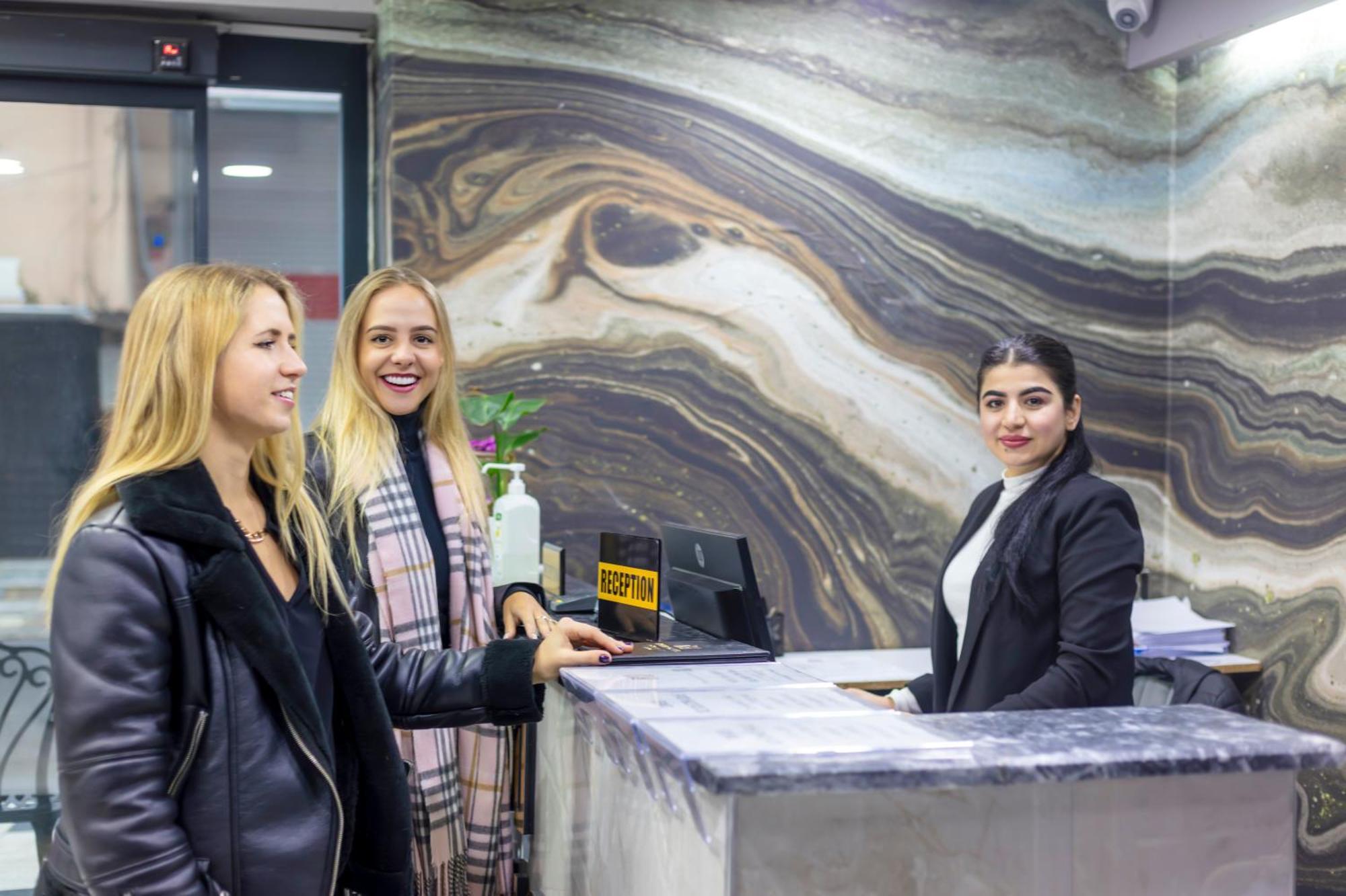 Dem Premium Hotel - Round Trip Airport Service - Istanbul International Airport Arnavutkoy Екстер'єр фото